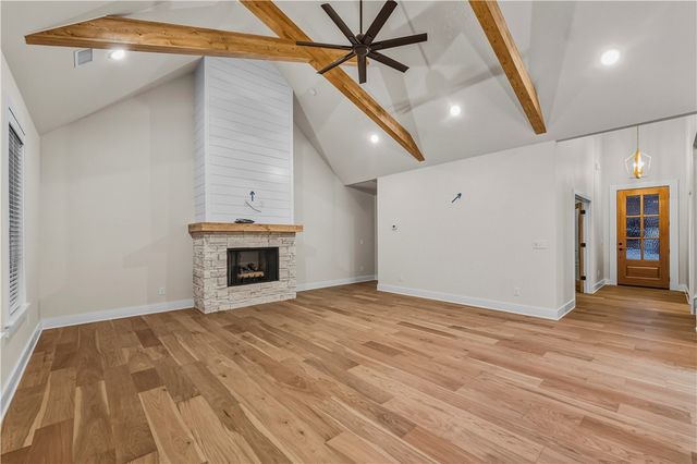 1320 Tiffany Street, Centerton, AR 72719