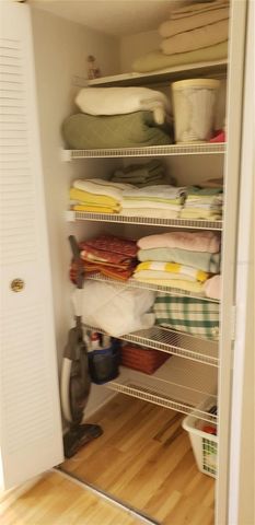 7701 STARKEY ROAD 102, Seminole, FL 33777