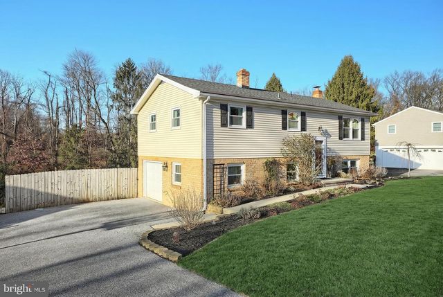 516 GARY DR, Dallastown, PA 17313