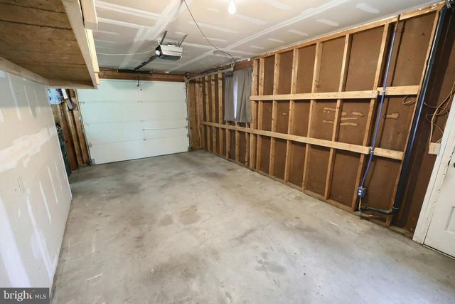 516 GARY DR, Dallastown, PA 17313