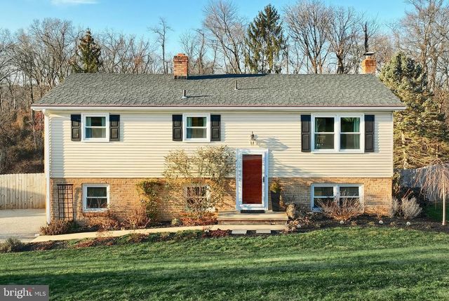 516 GARY DR, Dallastown, PA 17313