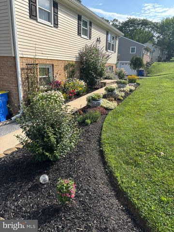 516 GARY DR, Dallastown, PA 17313