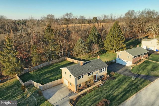 516 GARY DR, Dallastown, PA 17313