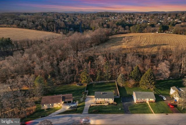 516 GARY DR, Dallastown, PA 17313