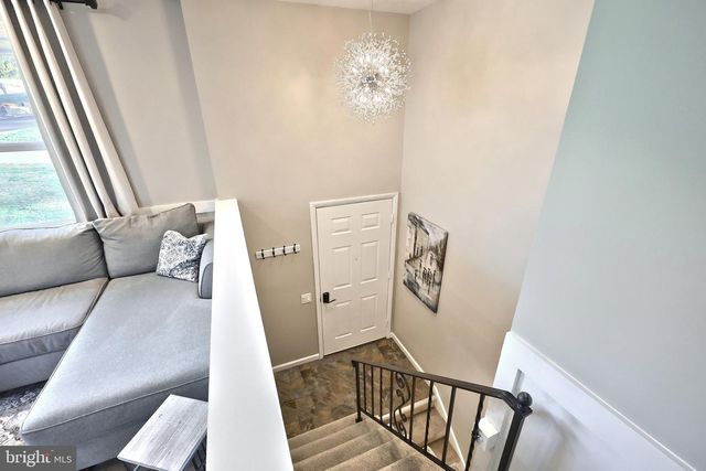 516 GARY DR, Dallastown, PA 17313