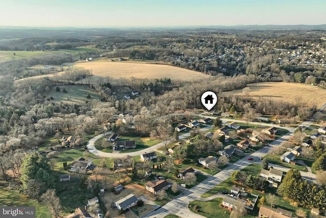 516 GARY DR, Dallastown, PA 17313