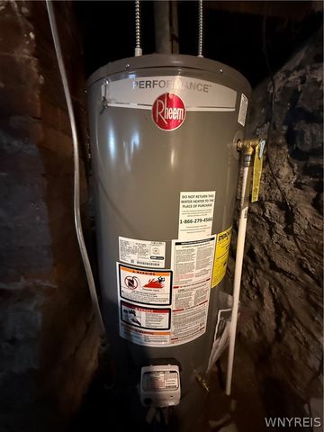 131 Riverside Avenue, Buffalo, NY 14207