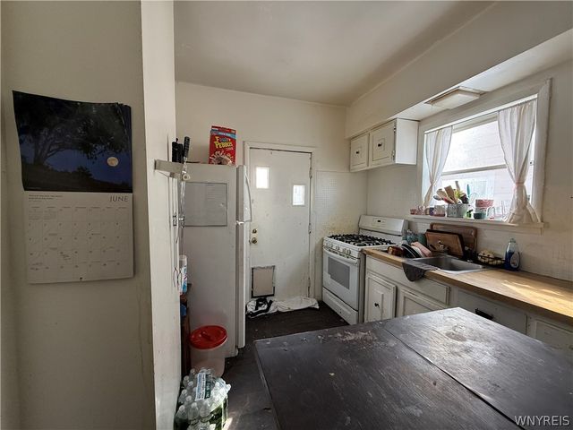 131 Riverside Avenue, Buffalo, NY 14207