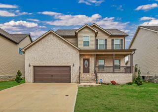 2006 Jackie Lorraine Dr, Clarksville, TN 37042