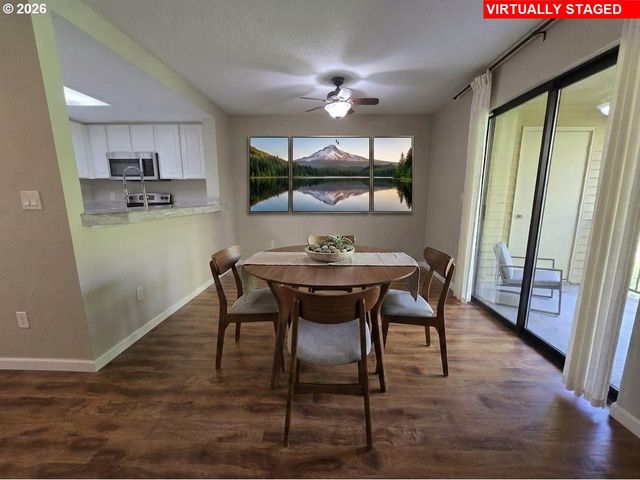 9908 Se TALBERT St, Clackamas, OR 97015