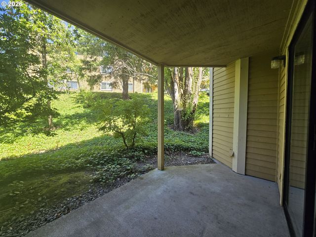 9908 Se TALBERT St, Clackamas, OR 97015