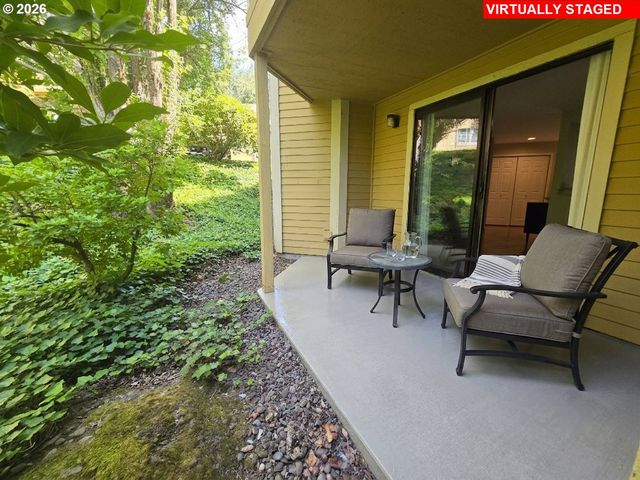 9908 Se TALBERT St, Clackamas, OR 97015