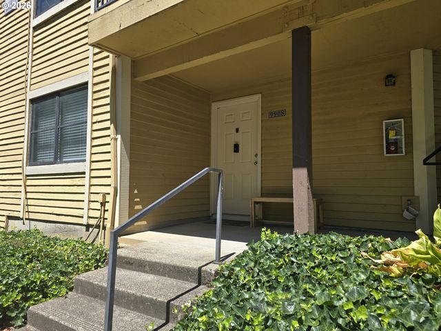 9908 Se TALBERT St, Clackamas, OR 97015