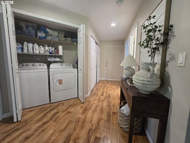 9908 Se TALBERT St, Clackamas, OR 97015