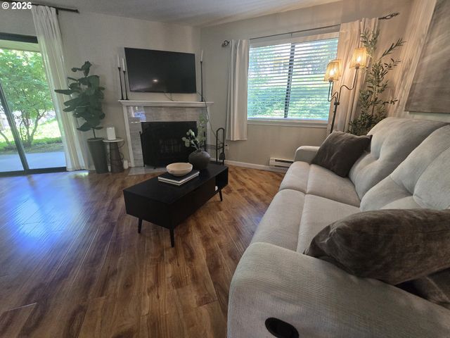 9908 Se TALBERT St, Clackamas, OR 97015