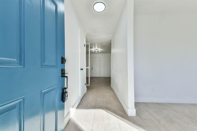 11411 Murr Way, Houston, TX 77048