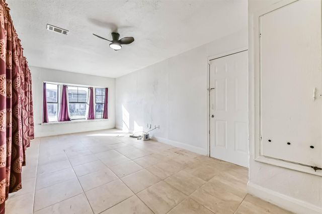 11411 Murr Way, Houston, TX 77048