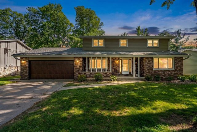 2049 SHAMROCK LANE, Green Bay, WI 54301