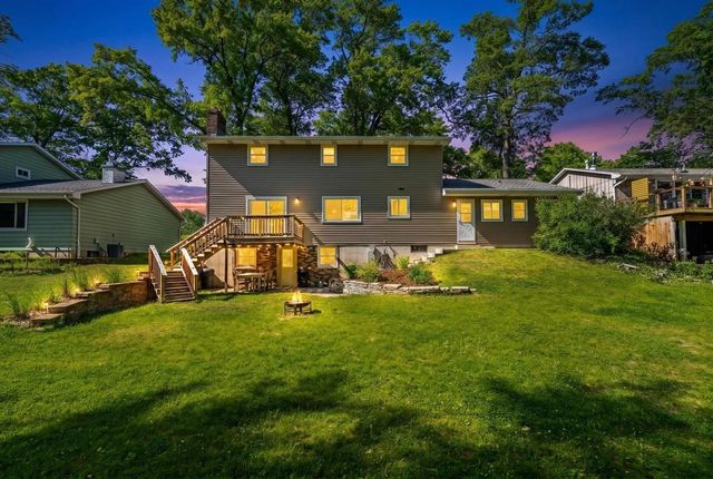 2049 SHAMROCK LANE, Green Bay, WI 54301
