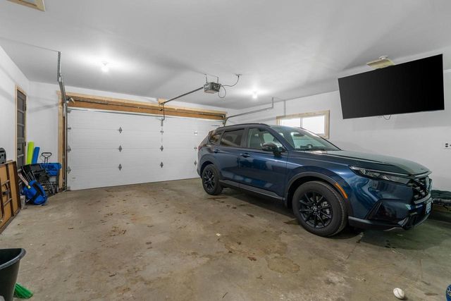2049 SHAMROCK LANE, Green Bay, WI 54301