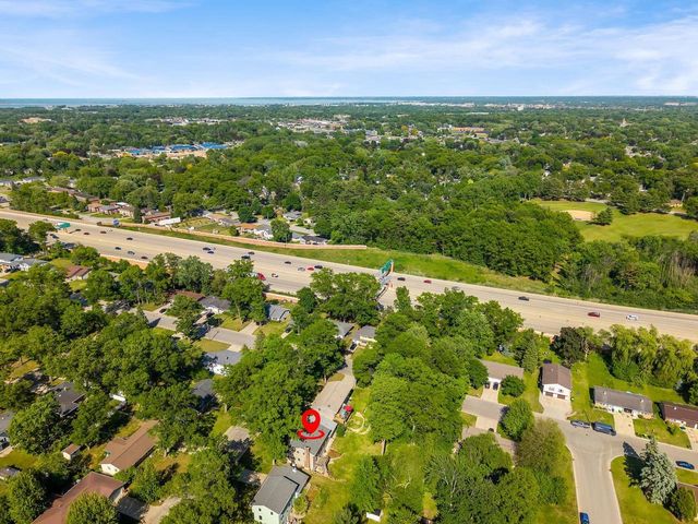 2049 SHAMROCK LANE, Green Bay, WI 54301
