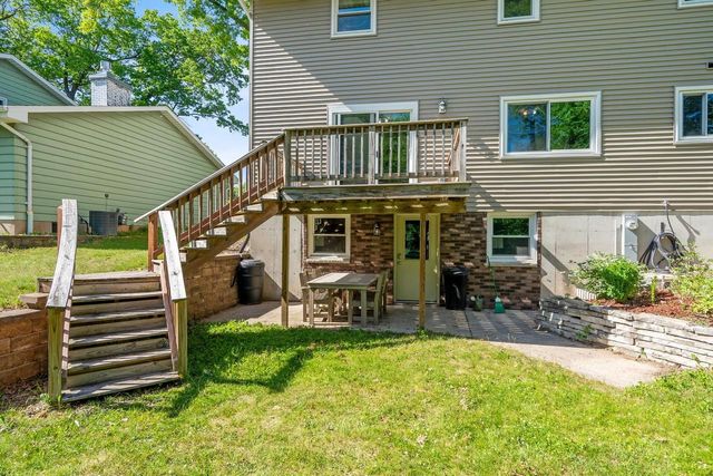 2049 SHAMROCK LANE, Green Bay, WI 54301