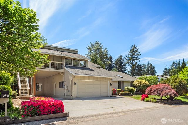 2208 101st Street SE, Everett, WA 98208