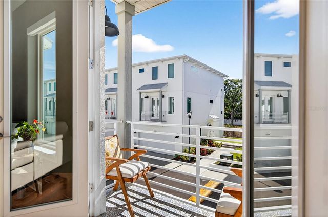 4725 LEGACY PARK DRIVE, Tampa, FL 33611