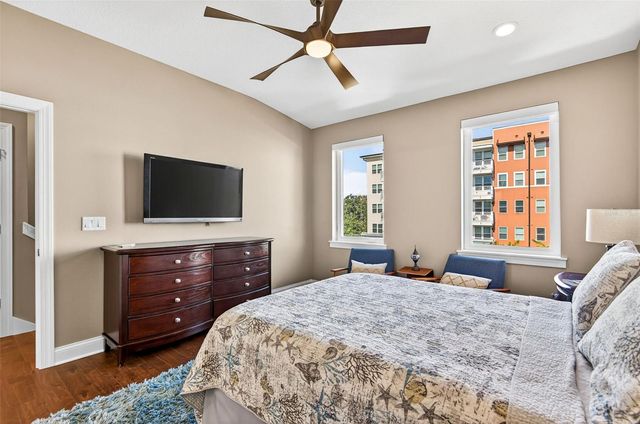 4725 LEGACY PARK DRIVE, Tampa, FL 33611