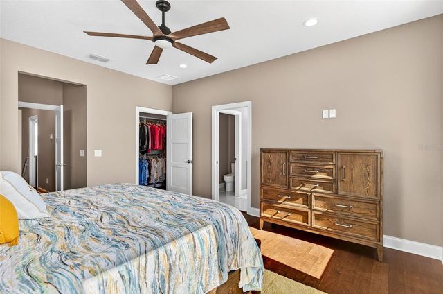 4725 LEGACY PARK DRIVE, Tampa, FL 33611