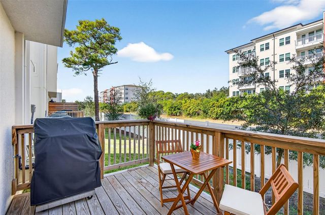 4725 LEGACY PARK DRIVE, Tampa, FL 33611