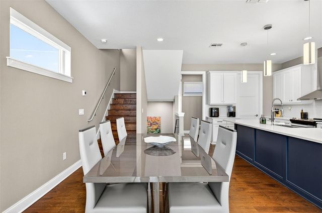 4725 LEGACY PARK DRIVE, Tampa, FL 33611