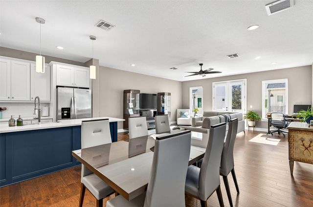 4725 LEGACY PARK DRIVE, Tampa, FL 33611