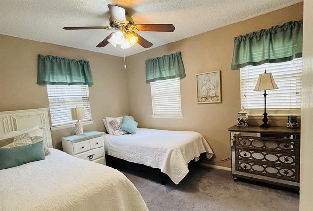 625 Reynolds Road, Edmond, OK 73013