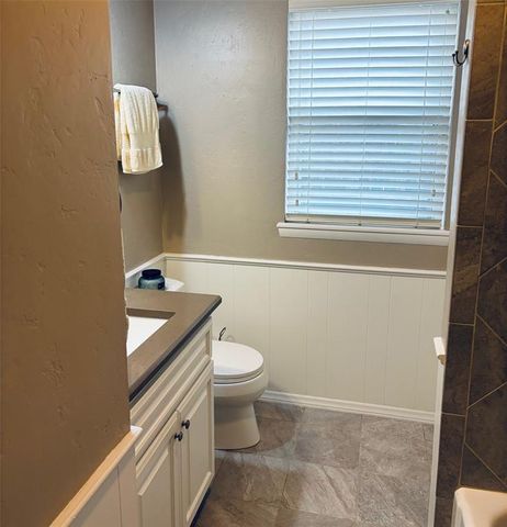 625 Reynolds Road, Edmond, OK 73013