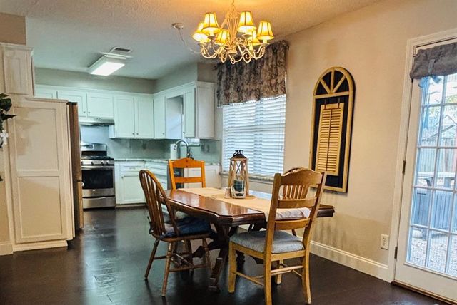 625 Reynolds Road, Edmond, OK 73013