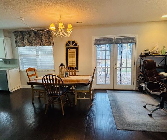 625 Reynolds Road, Edmond, OK 73013