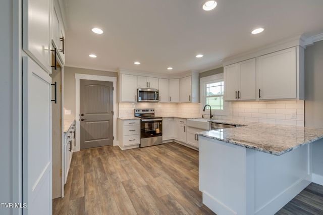 518 Providence Road, Limestone, TN 37681