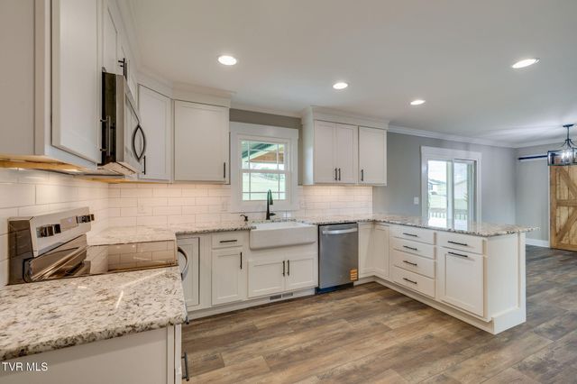 518 Providence Road, Limestone, TN 37681