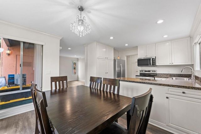 17155 W Bernardo Drive 106, San Diego, CA 92127