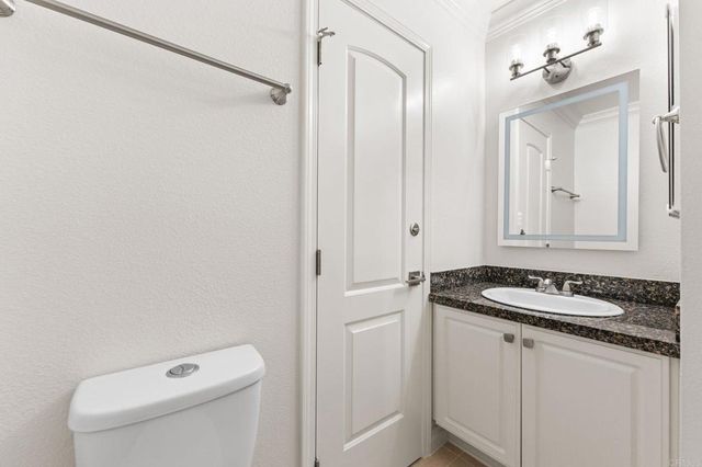 17155 W Bernardo Drive 106, San Diego, CA 92127