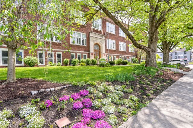111 S Spring Street 204, Greencastle, IN 46135