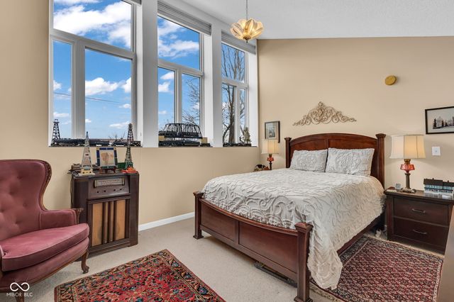 111 S Spring Street 204, Greencastle, IN 46135