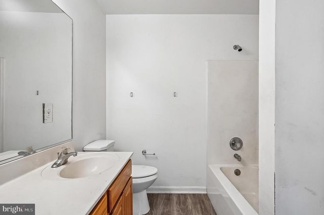 1025 DUNDEE CT, Chester, MD 21619