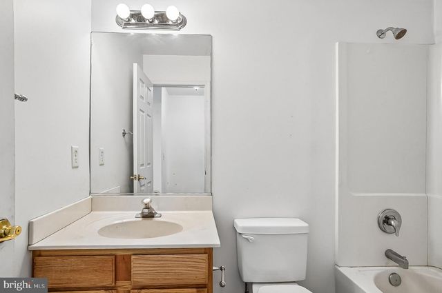 1025 DUNDEE CT, Chester, MD 21619
