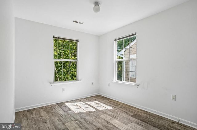 1025 DUNDEE CT, Chester, MD 21619
