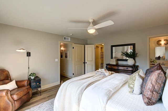 6040 N Wilson Avenue, Fresno, CA 93704