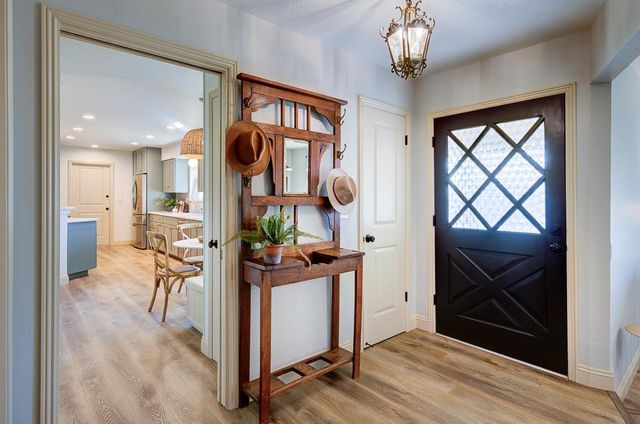 6040 N Wilson Avenue, Fresno, CA 93704