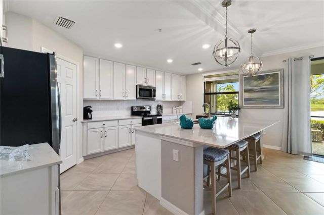 10805 TARFLOWER DRIVE 101, Venice, FL 34293