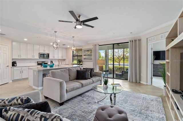 10805 TARFLOWER DRIVE 101, Venice, FL 34293